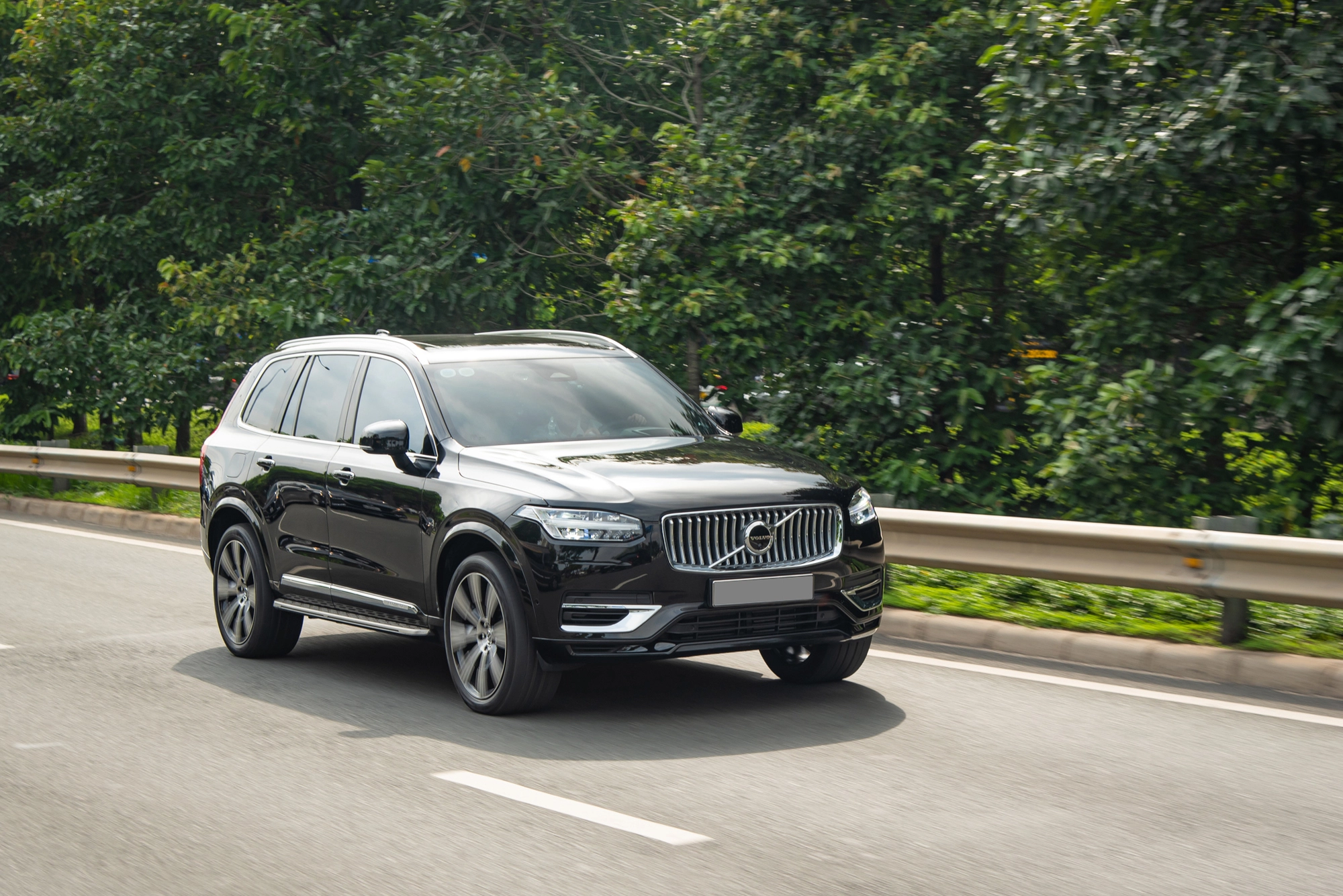 Đánh Giá Chi Tiết Nội And Ngoại Thất Xe Volvo Xc90 2023